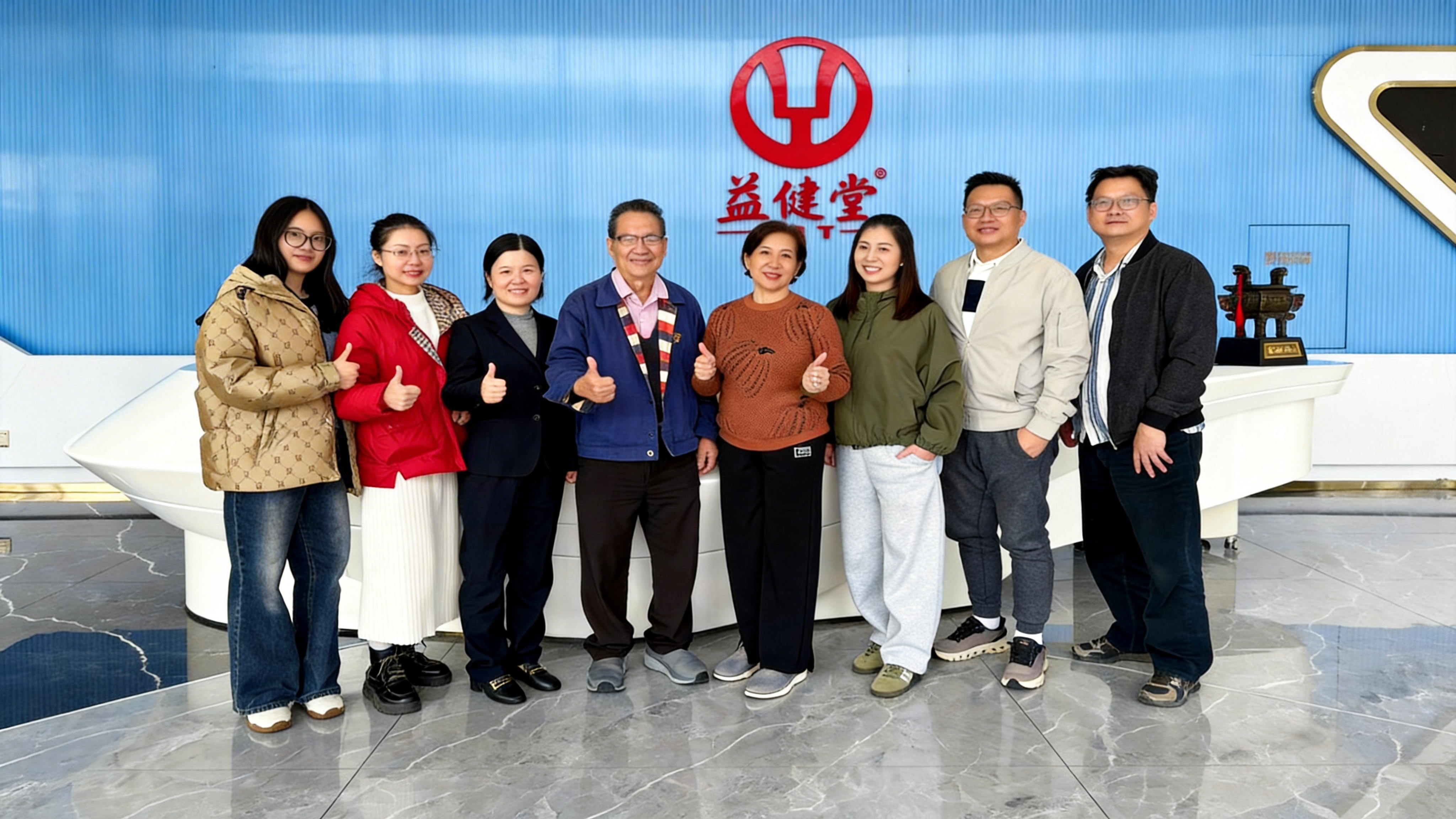 La delegación indonesia visita a Hubei YJT Technology Co., Ltd., estableciendo nuevas colaboraciones en el sudeste asiático